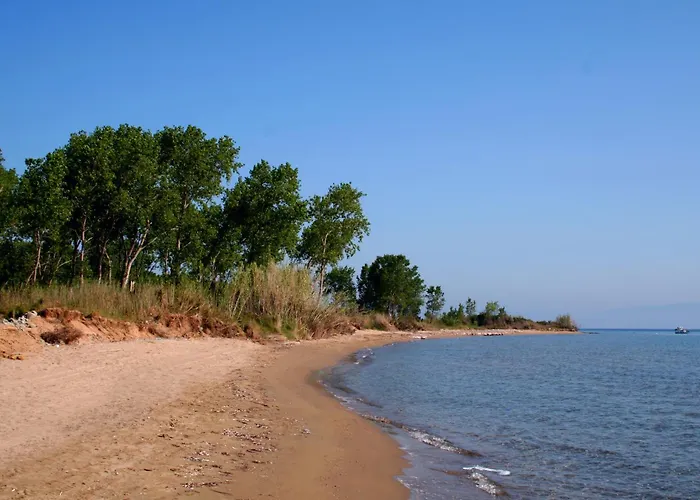 Lefka Stunning Seaside In Corfu With Private Gardens Melíkia