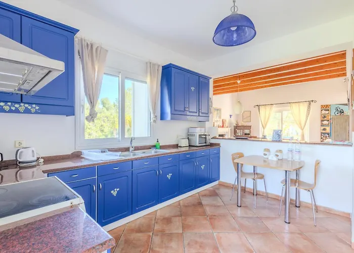 Lefka Stunning Seaside In Corfu With Private Gardens فيلة Melíkia