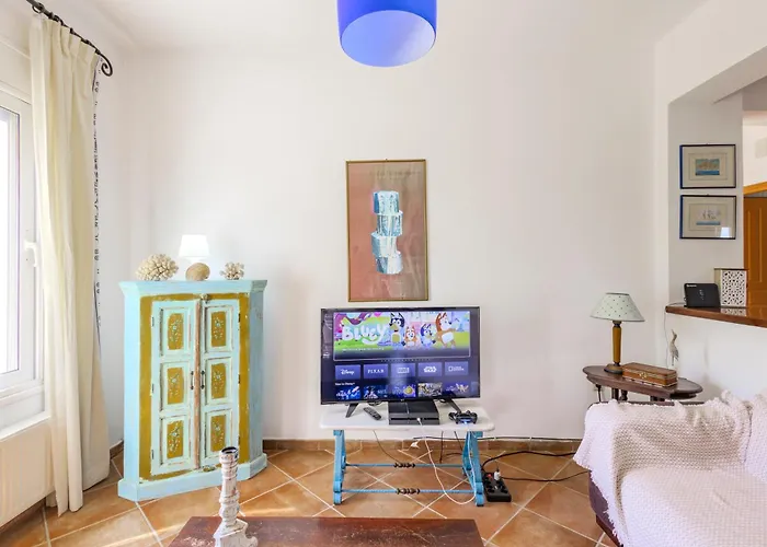 Lefka Stunning Seaside In Corfu With Private Gardens Melíkia