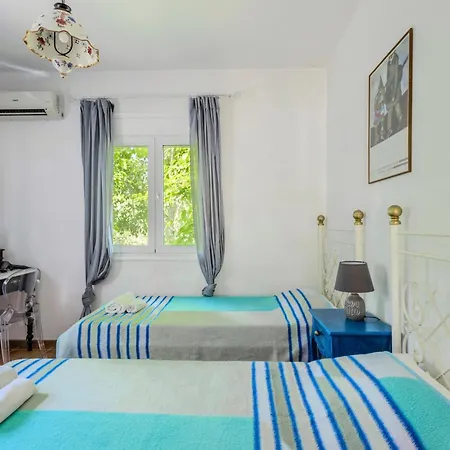 Villa Lefka Stunning Seaside In Corfu With Private Gardens Melikia