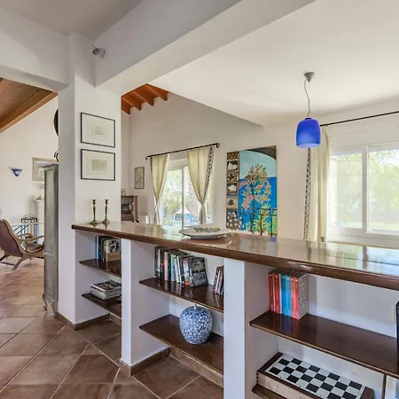 Villa Lefka Stunning Seaside In Corfu With Private Gardens Melíkia